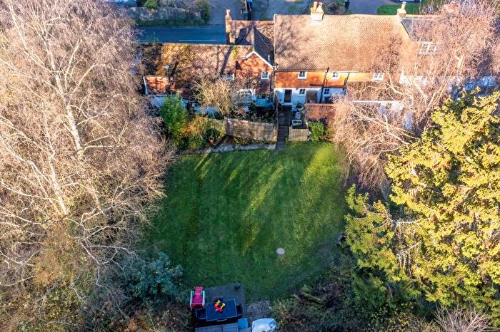 3 Bedroom Cottage For Sale In Town Row, Crowborough, TN6