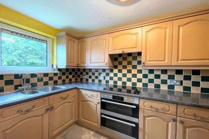 2 Bedroom Flat To Rent In Paderborn Court, Bolton BL1