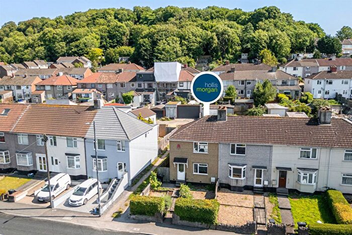 2 Bedroom Terraced House For Sale In Kings Weston Avenue, Bristol, BS11