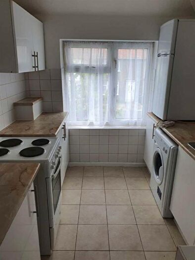 1 Bedroom Maisonette To Rent In Maxey Road, Dagenham, RM9