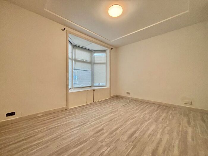 3 Bedroom House To Rent In Cressy Road, Portsmouth, PO2