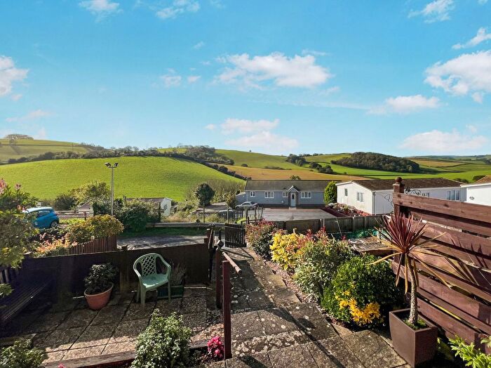 2 Bedroom Flat For Sale In Falcon Park Totnes Road, Paignton, Devon, TQ4