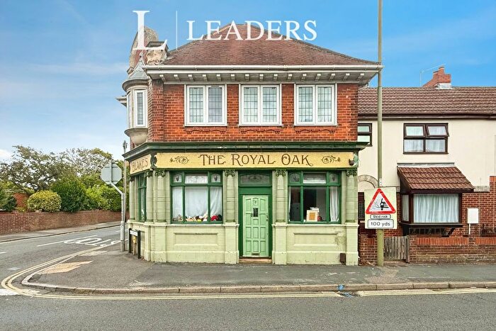 1 Bedroom Flat For Sale In Brockhurst Road, Gosport, Hampshire, PO12
