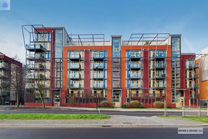 3 Bedroom Flat To Rent In Becquerel Court, West Parkside, SE10