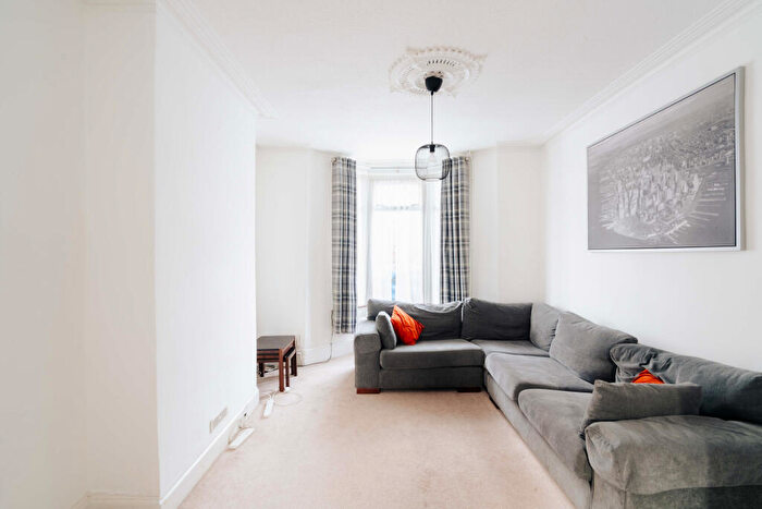 3 Bedroom Terraced House For Sale In Exeter Road, Southville, Bristol, BS3