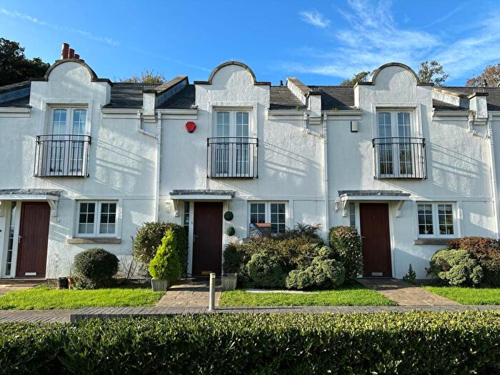 2 Bedroom Terraced House To Rent In Royal Esplanade, Ramsgate, CT11