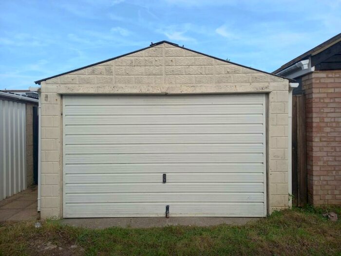 Garage / Parking To Rent In Langdon Road, Folkestone, CT19