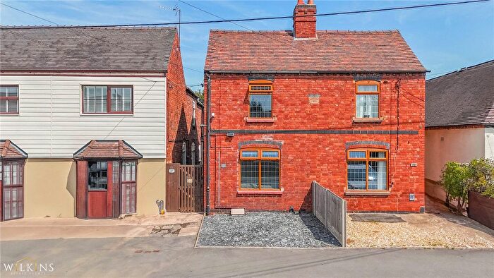 3 Bedroom Semi-Detached House For Sale In Tamworth Road, Wood End, Atherstone, Warwickshire, CV9