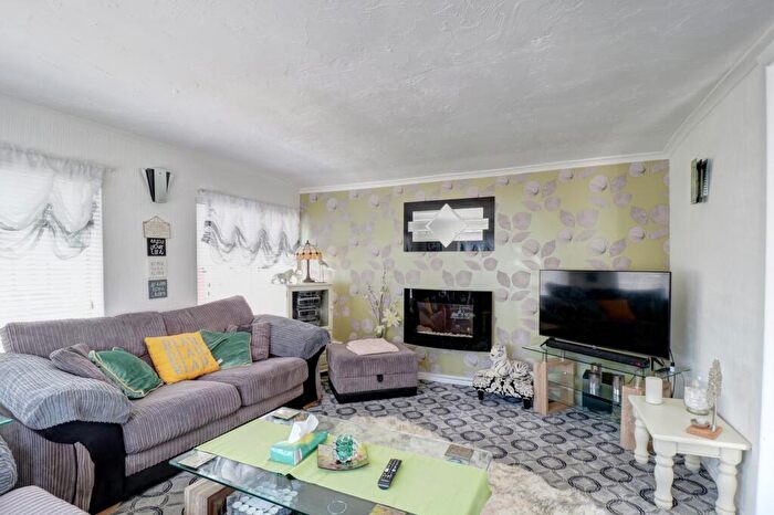 2 Bedroom Park Home For Sale In Garstang Road, Preston, PR3