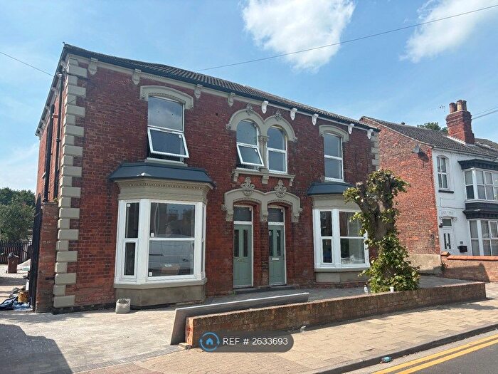 1 Bedroom Flat To Rent In Chantry Lane, Grimsby, DN31