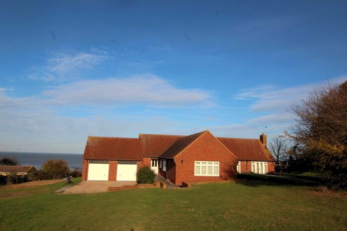 2 Bedroom Bungalow To Rent In Scarborough Drive, Minster On Sea, Sheerness, Kent, ME12