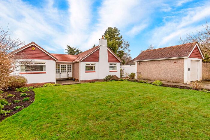 3 Bedroom Detached Bungalow For Sale In Ravelrig Road, Balerno, EH14