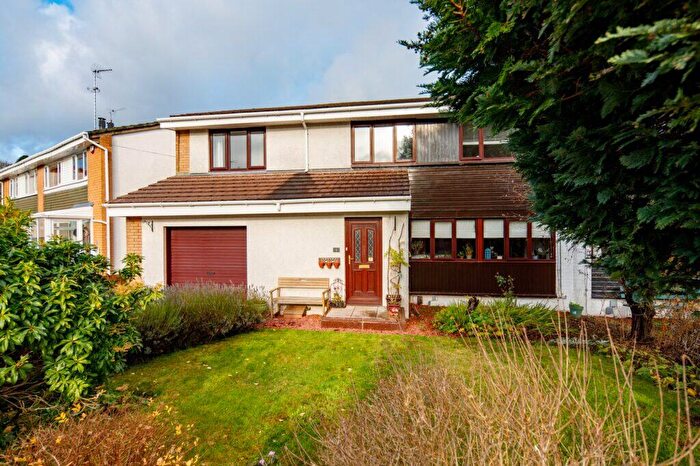 4 Bedroom Semi-detached Villa For Sale In Castleton Grove, Newton Mearns, G77