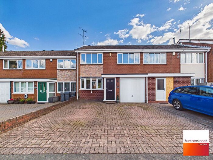 3 Bedroom Terraced House For Sale In Chichester Drive, Quinton, B32