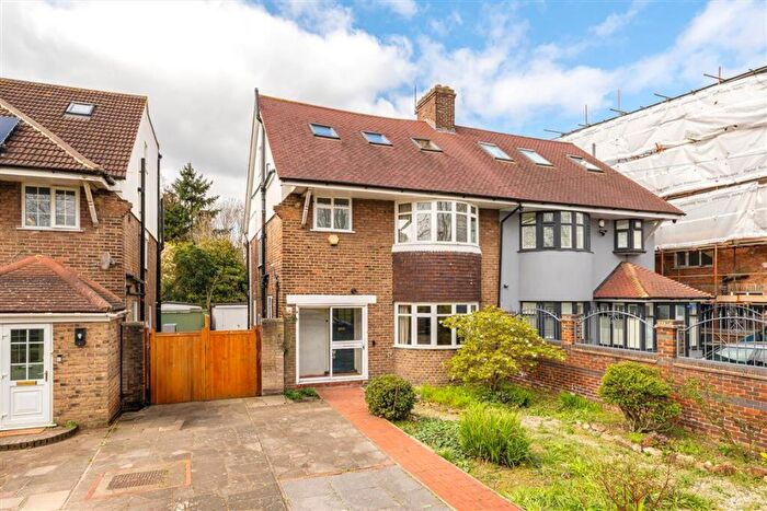 4 Bedroom House For Sale In Eastbrook Road, Blackheath, SE3
