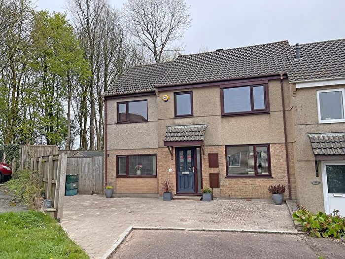 4 Bedroom End Terrace House For Sale In New Wood Close, Woolwell, Plymouth, PL6