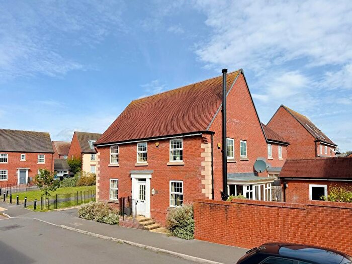 4 Bedroom Detached House For Sale In Cranesbill Road, Melksham, Wiltshire, SN12