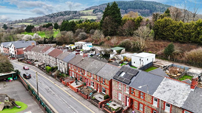 3 Bedroom End Of Terrace House For Sale In Lanelay Road, Talbot Green, Pontyclun, CF72