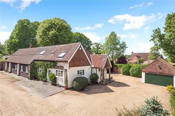 5 Bedroom Detached House For Sale In Stoner Hill Road, Froxfield, Petersfield, GU32