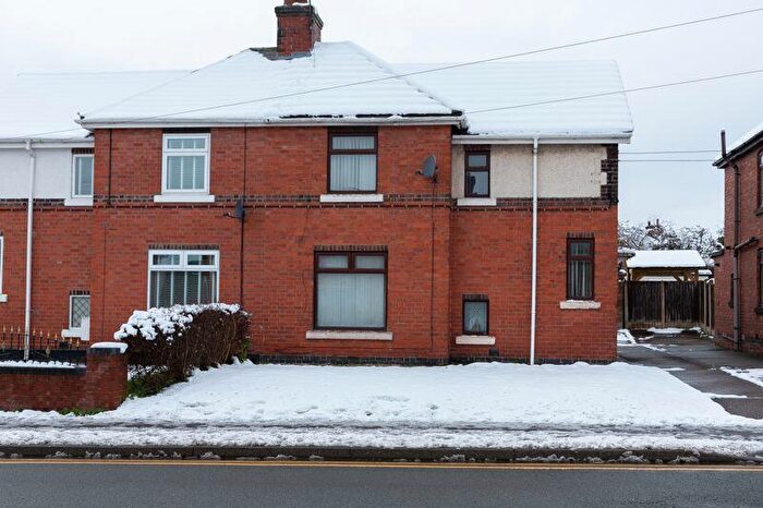 3 Bedroom Semi-Detached House For Sale In Whinney Lane, Ollerton, NG22