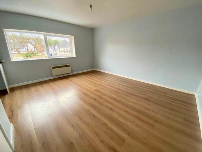 1 Bedroom Property To Rent In School Way, Okehampton, EX20