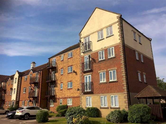 2 Bedroom Flat To Rent In Plimsoll Way, Victoria Dock, Hull, HU9