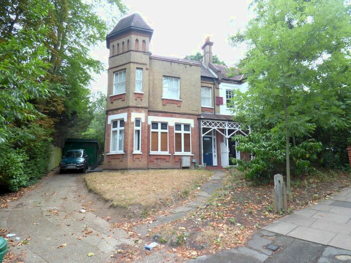 Studio To Rent In Highland Road, Bromley, BR1