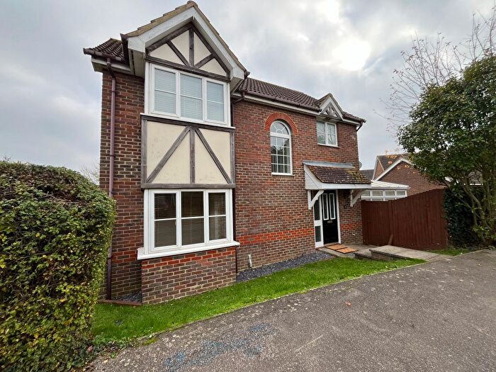 3 Bedroom Semi-Detached House To Rent In Blackberry Way, Whitstable, CT5