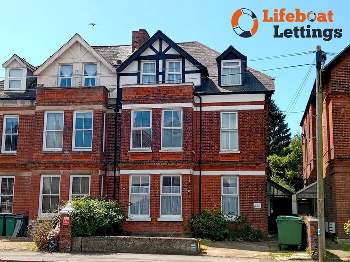 Studio To Rent In Cheriton Road, Folkestone, CT19