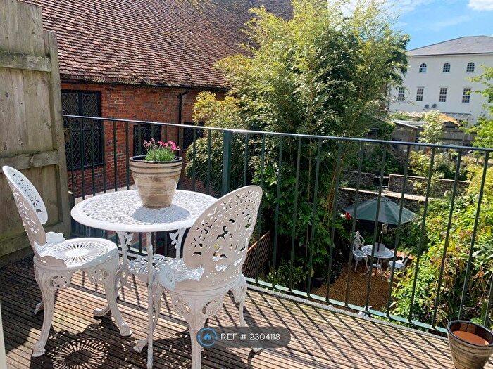 2 Bedroom End Of Terrace House To Rent In Water Lane, Winchester, SO23