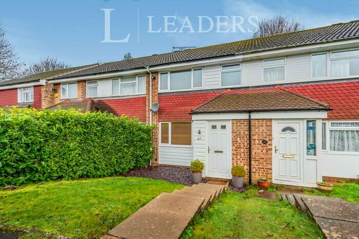 2 Bedroom Terraced House To Rent In Sycamore Avenue, RH12