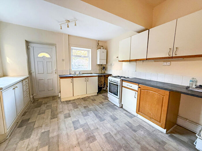 3 Bedroom Semi Detached House To Rent In Berridge Road, Forest Fields, Nottingham, NG7