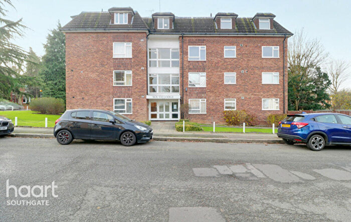 1 Bedroom Apartment For Sale In Warwick Road, Barnet, EN5