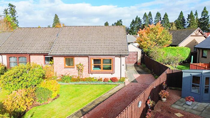 2 Bedroom Semi-Detached Bungalow For Sale In Hatton Road, Luncarty, Perth, PH1
