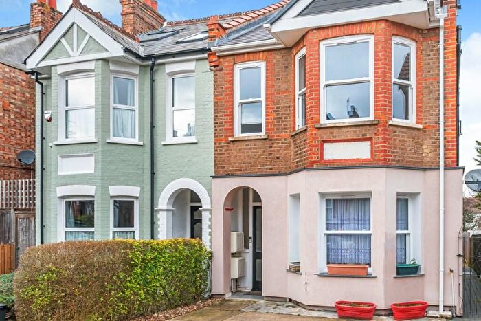 3 Bedroom Flat To Rent In Longley Road, Harrow, HA1