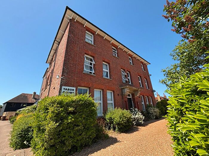 2 Bedroom Flat To Rent In Morley Drive, Tonbridge, TN12