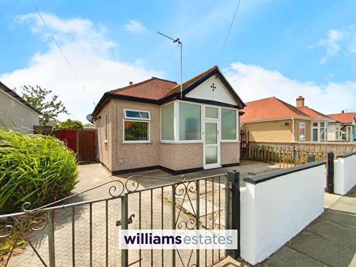 2 Bedroom Detached Bungalow For Sale In Oakville Avenue, Rhyl, LL18