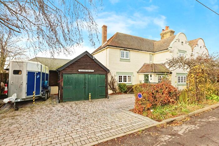 4 Bedroom Semi Detached House For Sale In Cop Street Road, Canterbury, Kent, CT3