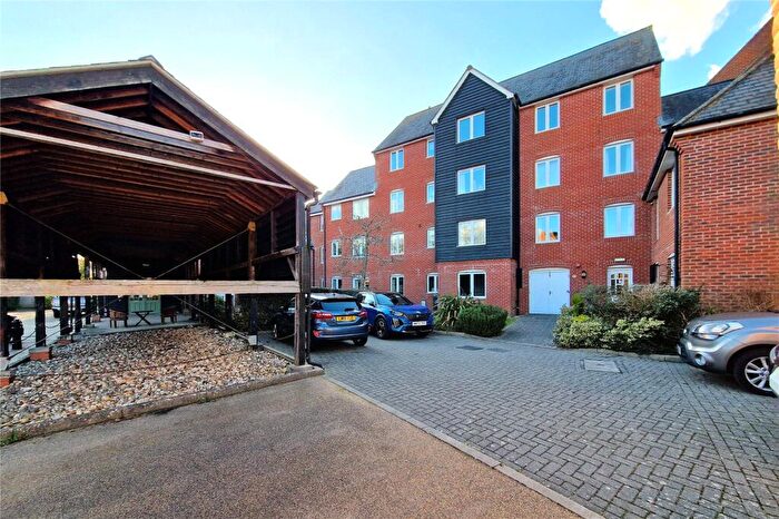1 Bedroom Apartment For Sale In Springwell, Havant, Hampshire, PO9