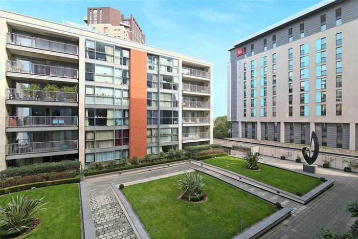 1 Bedroom Flat To Rent In Western Gateway, London, E16