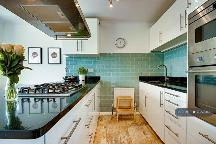 1 Bedroom Flat To Rent In Amsterdam Road, London, E14