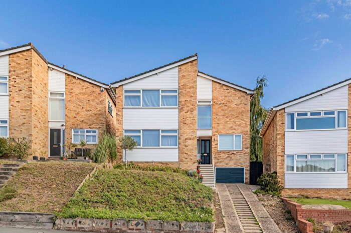 4 Bedroom Detached House For Sale In Woodthorpe Road, Hadleigh, IP7