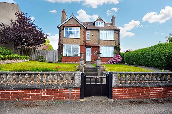 5 Bedroom Detached House For Sale In Northampton Road, Earls Barton, Northampton, NN6
