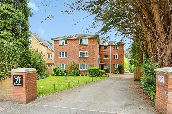 2 Bedroom Flat For Sale In Surrey Road, Poole, BH12