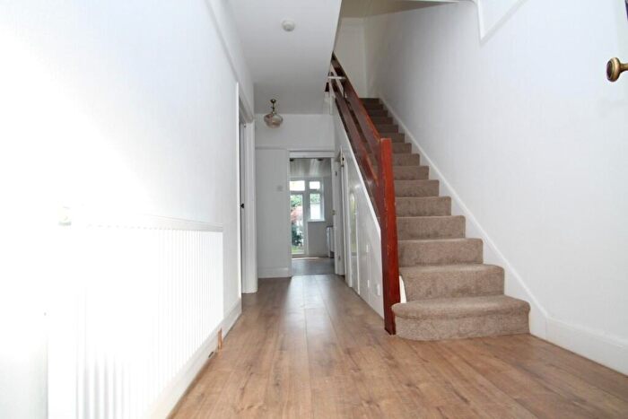3 Bedroom Terraced House To Rent In Northwood Gardens, Ilford, London, IG5