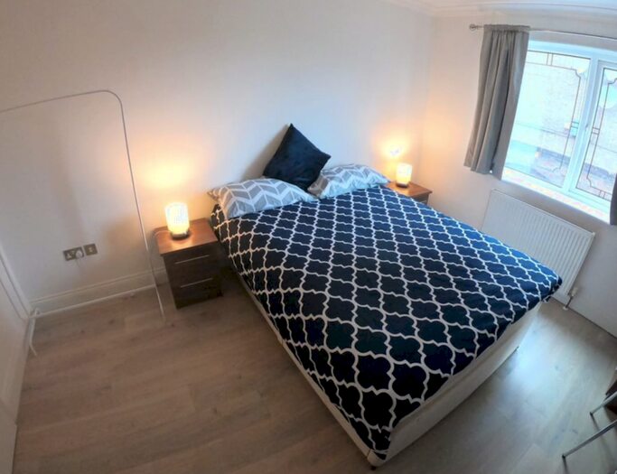 1 Bedroom House To Rent In , Flat Batten Street, London, London, SW11