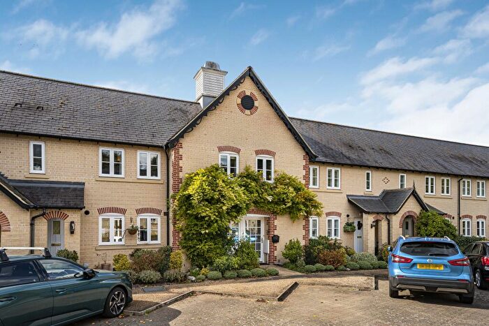 3 Bedroom Terraced House For Sale In Middlemarch, Fairfield, SG5