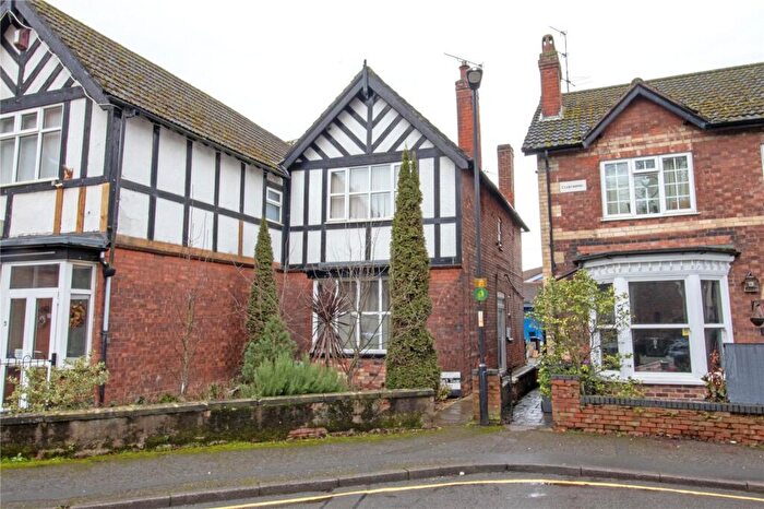 3 Bedroom Semi-Detached House For Sale In Morley Street, Gainsborough, Lincolnshire, DN21