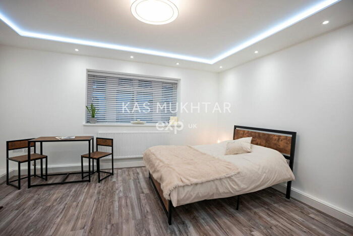 1 Bedroom Flat For Sale In Mitchell House, College Cross, N1
