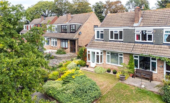 3 Bedroom Semi-Detached House For Sale In Downs Road, Istead Rise, Kent, DA13